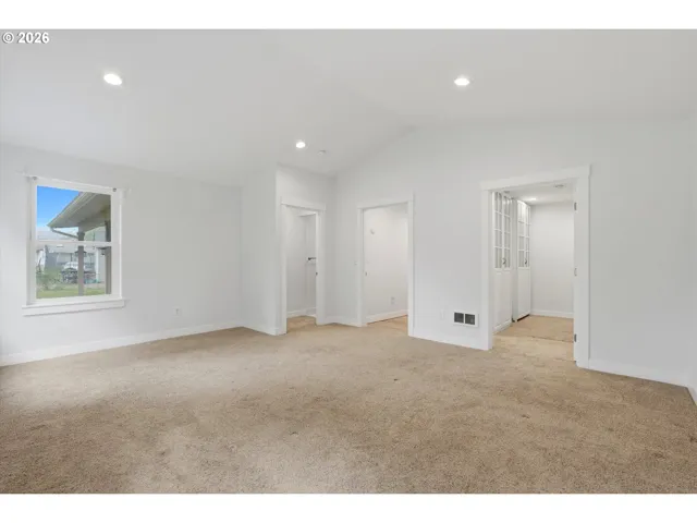 Bedroom, Primary-Walk-In Closet