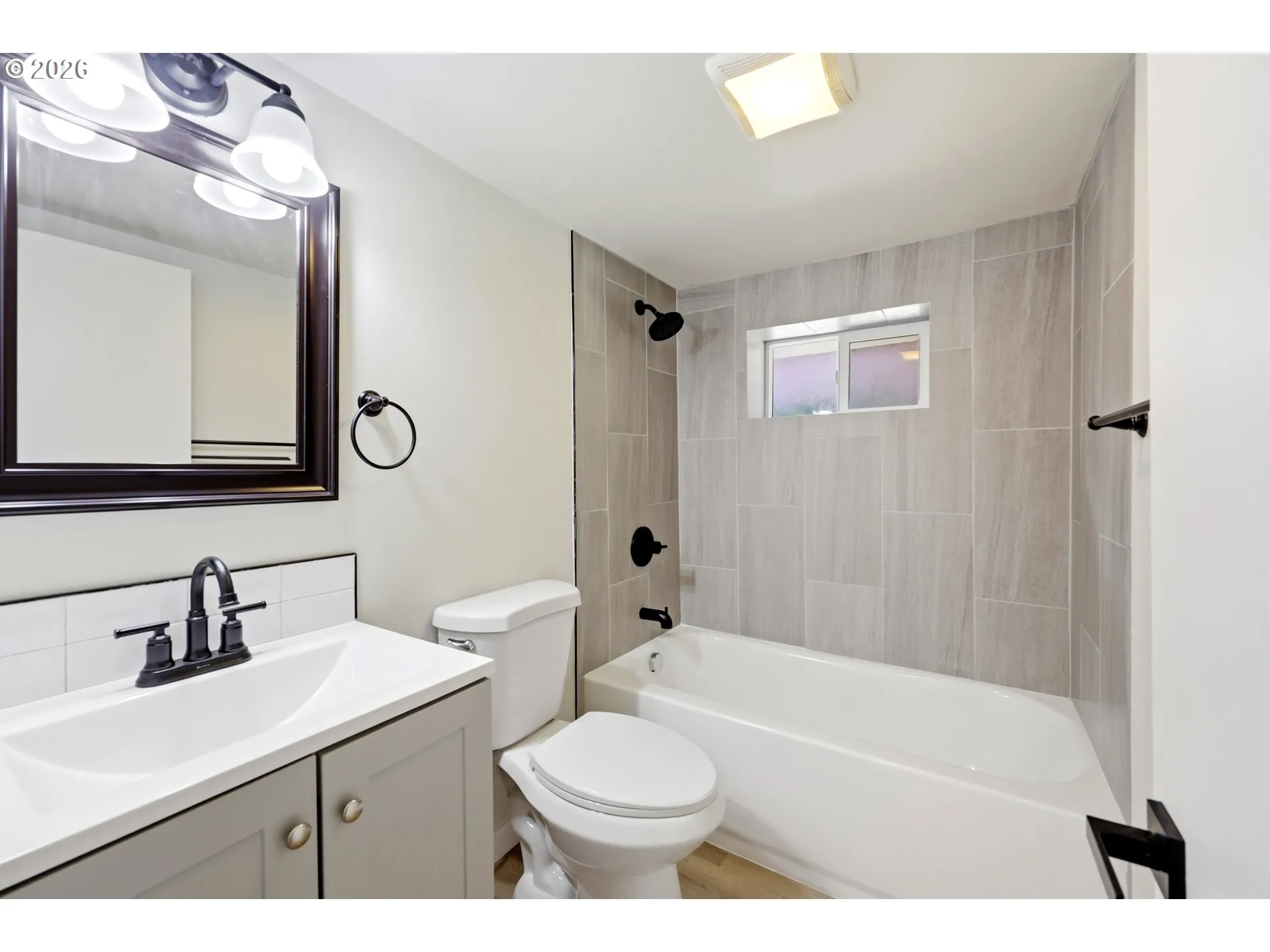 Bathroom-Lower
