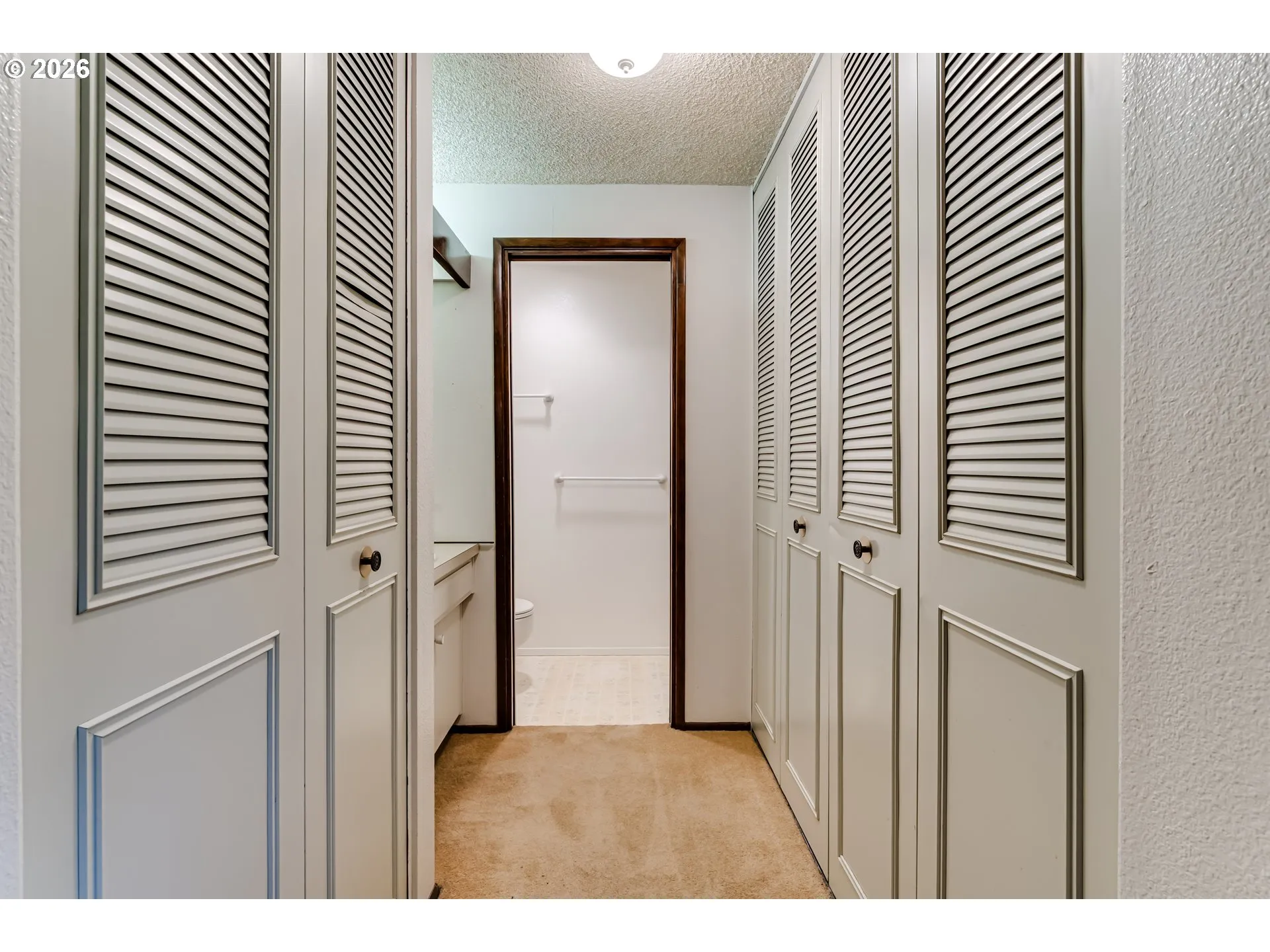 Bedroom, Primary