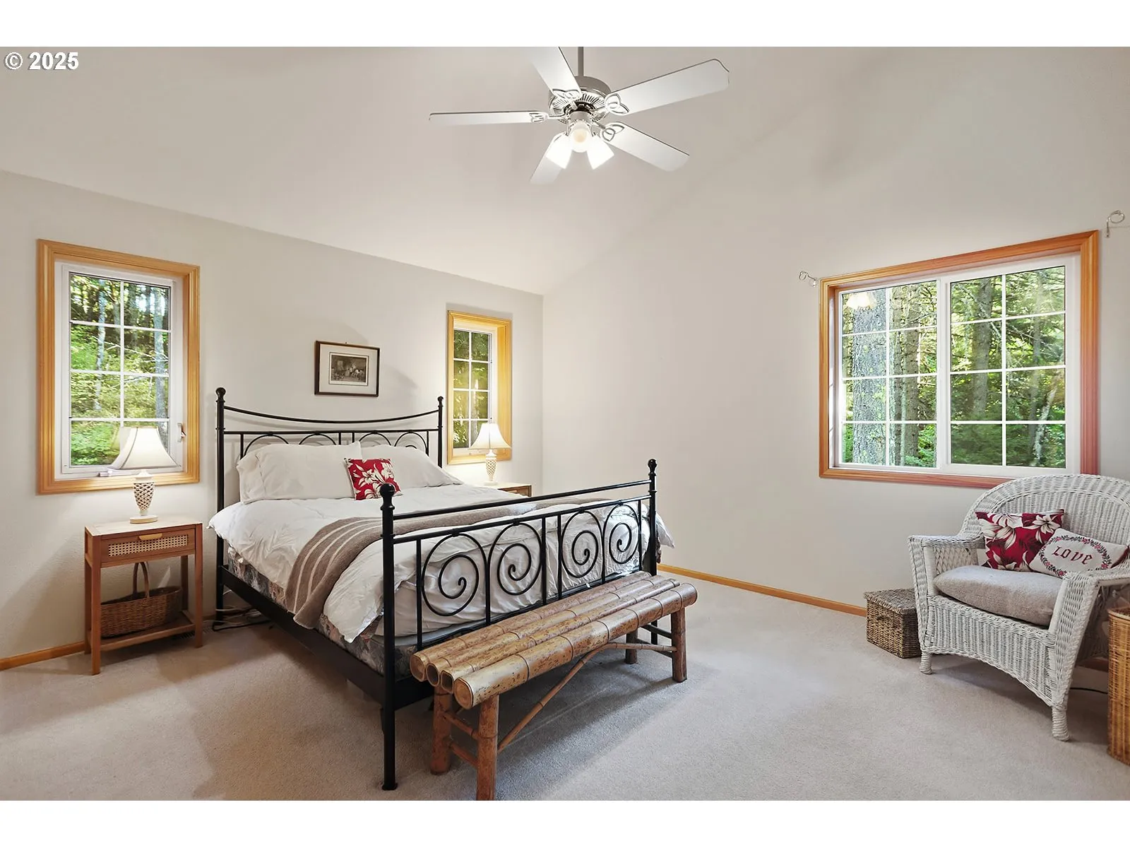 Bedroom, Primary-Upper