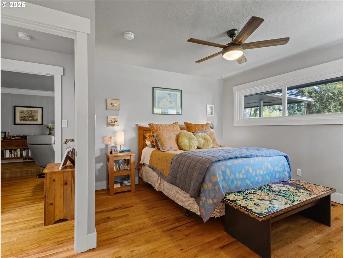 Owner's Suite Bedroom-Main