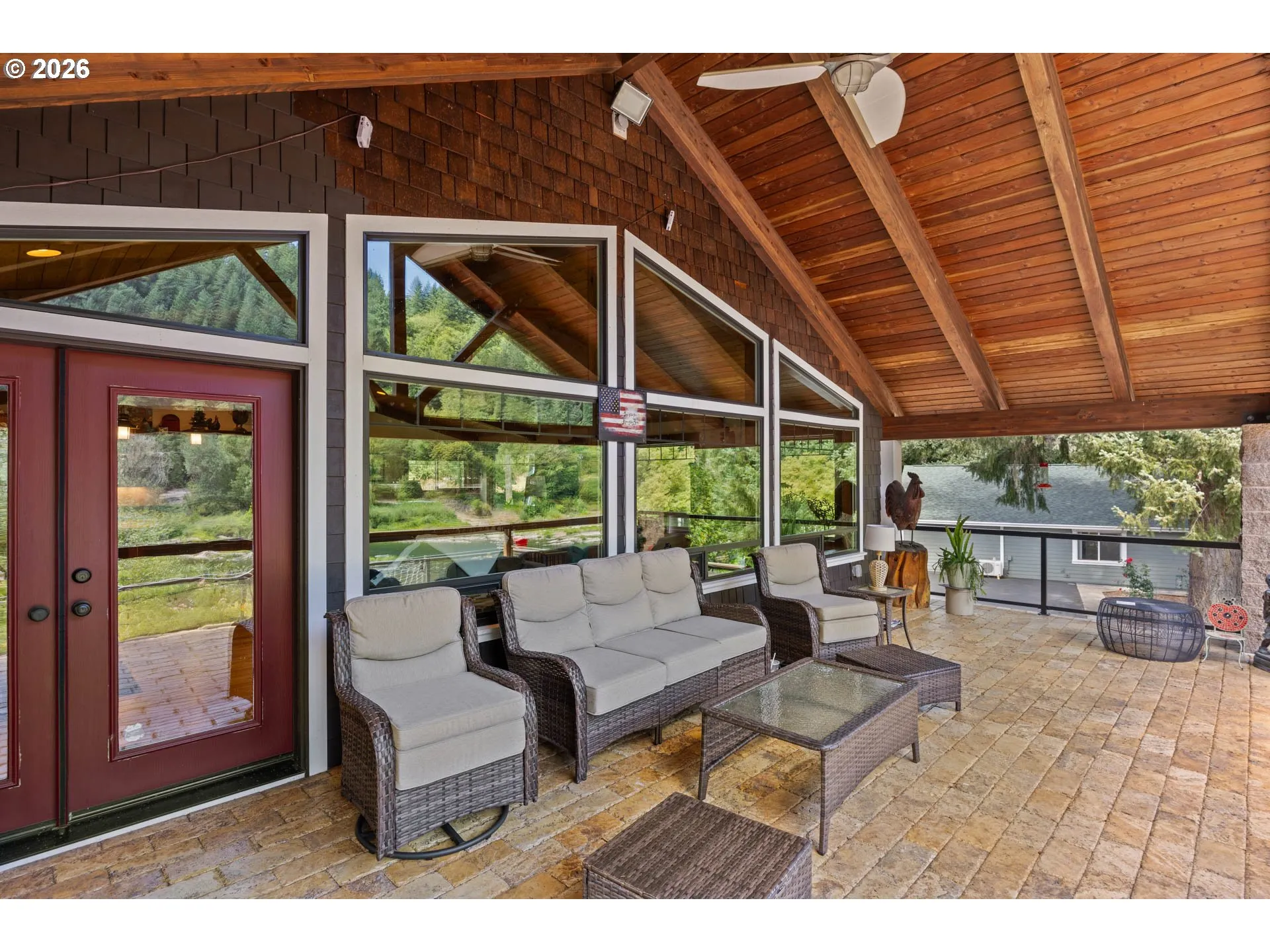 Deck-Upper