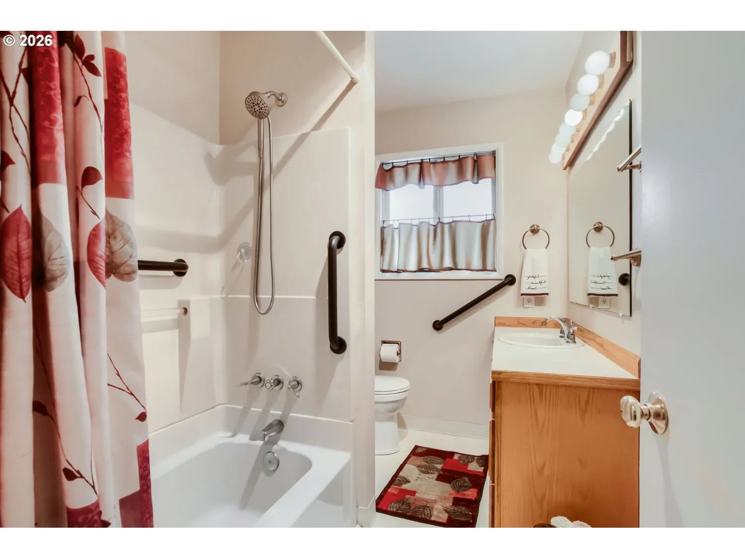 Bathroom-Hall