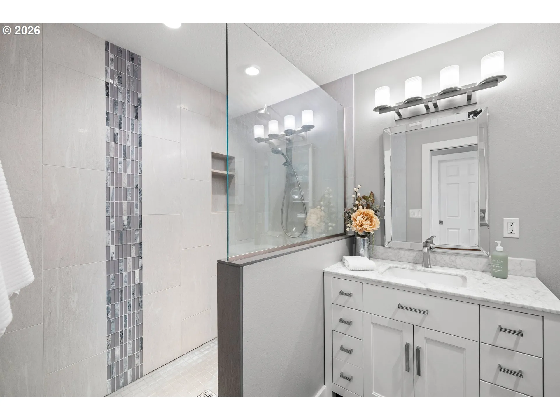 Bathroom, Attached-Walk in Shower