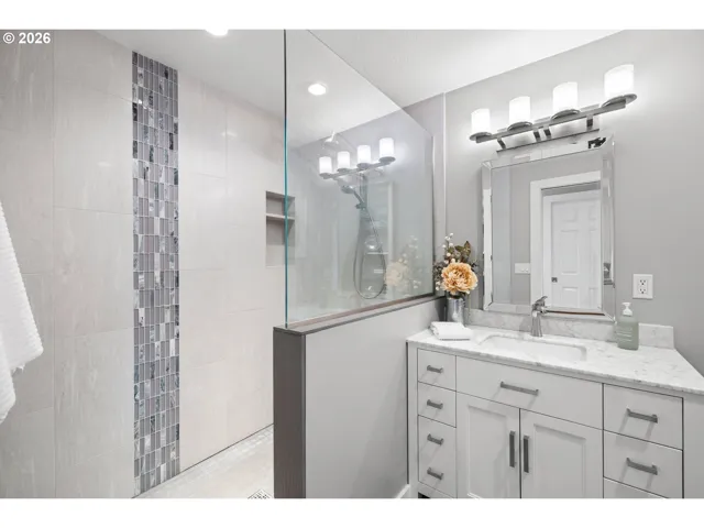 Bathroom, Attached-Walk in Shower