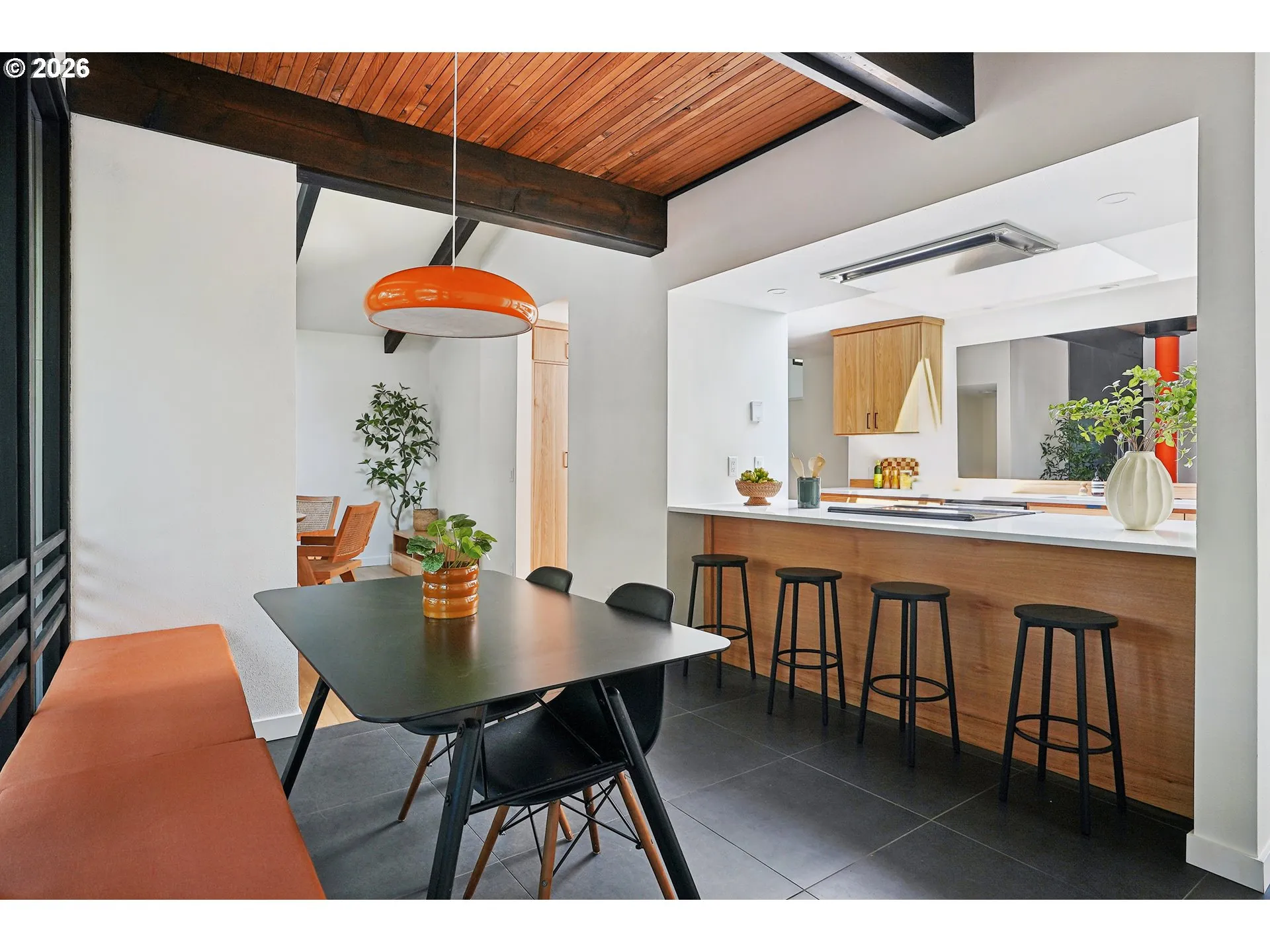 Kitchen/Nook-Eating Area