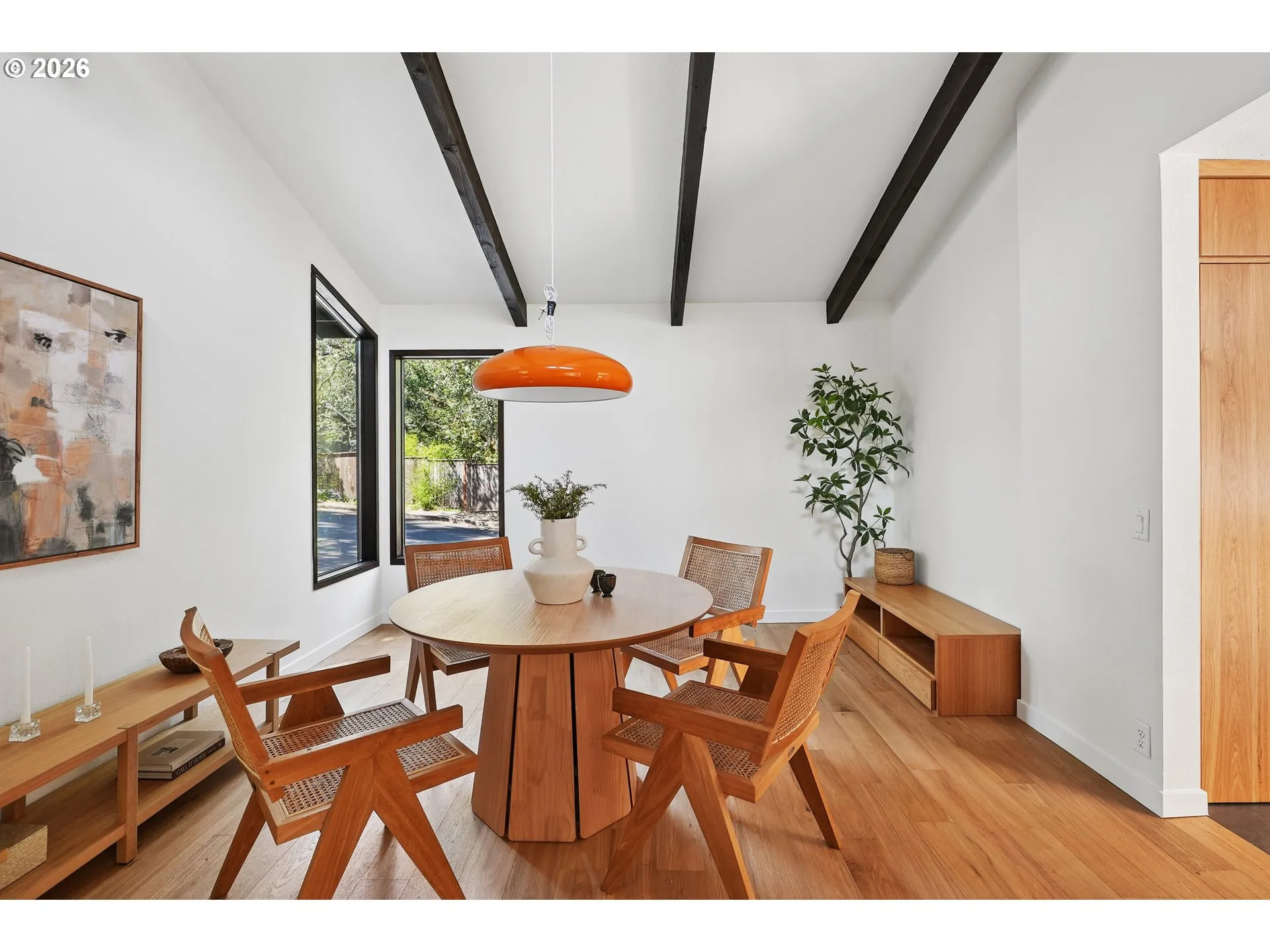 Dining Room-Vaulted Ceilings