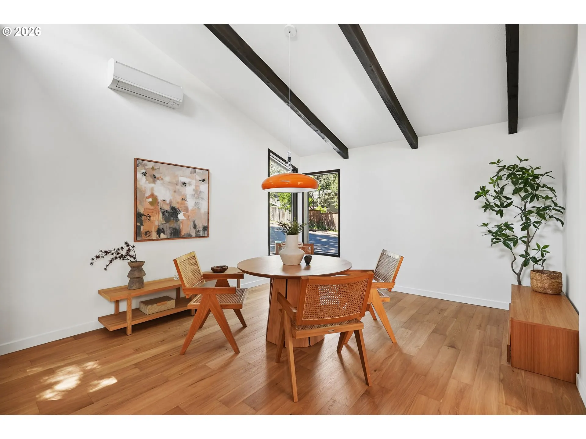 Dining Room-Vaulted Ceilings