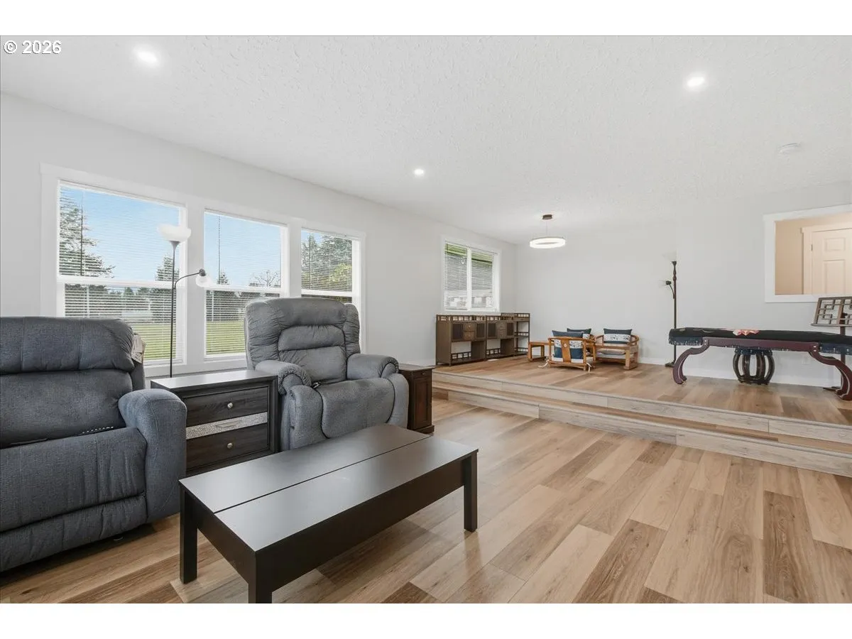 Living Room/Dining Room