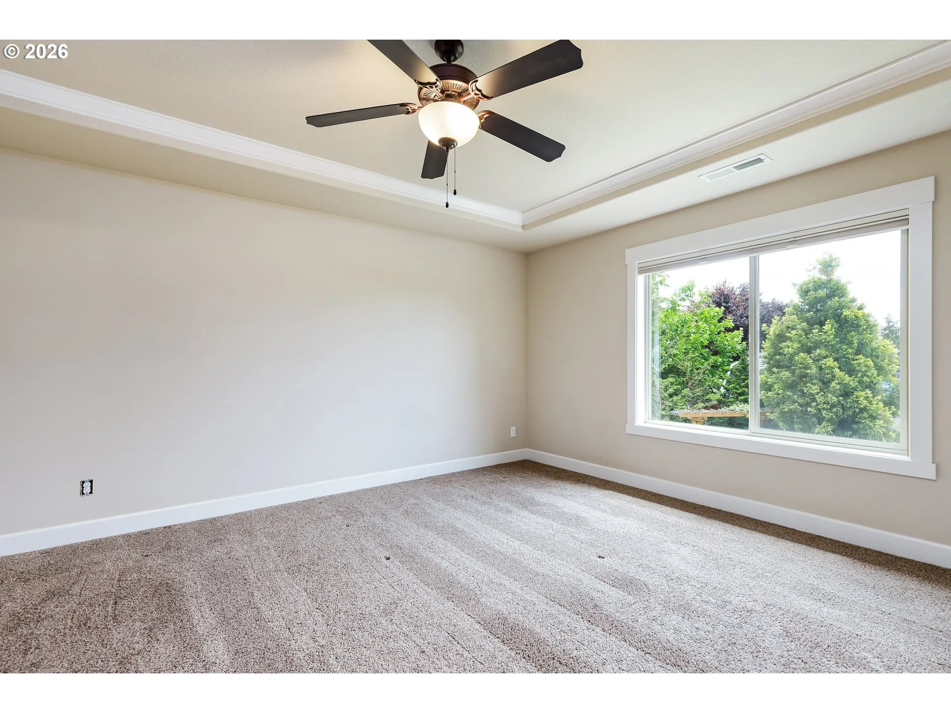 Bedroom, Primary