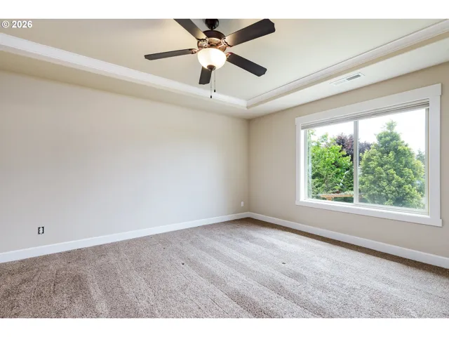 Bedroom, Primary