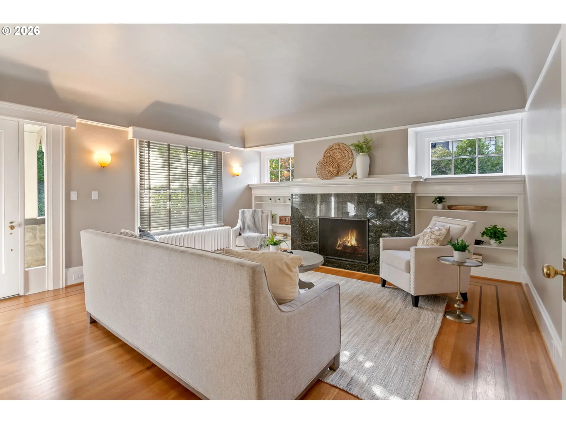 Living Room-Fireplace