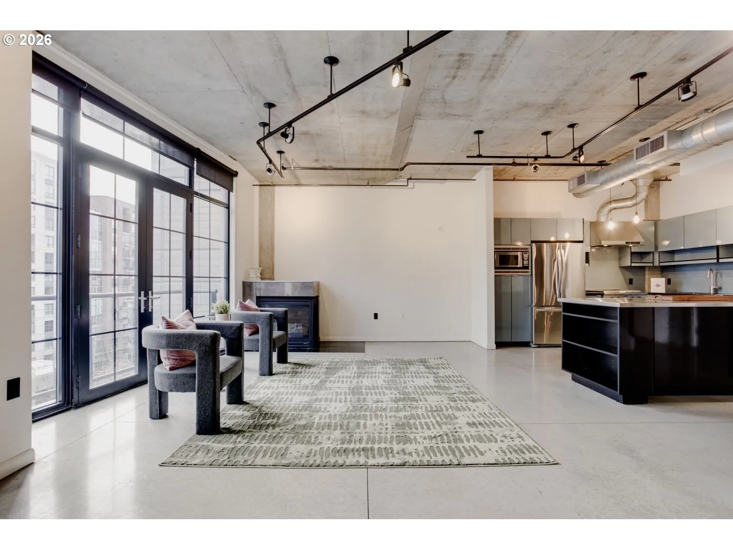 Kitchen/Living Room