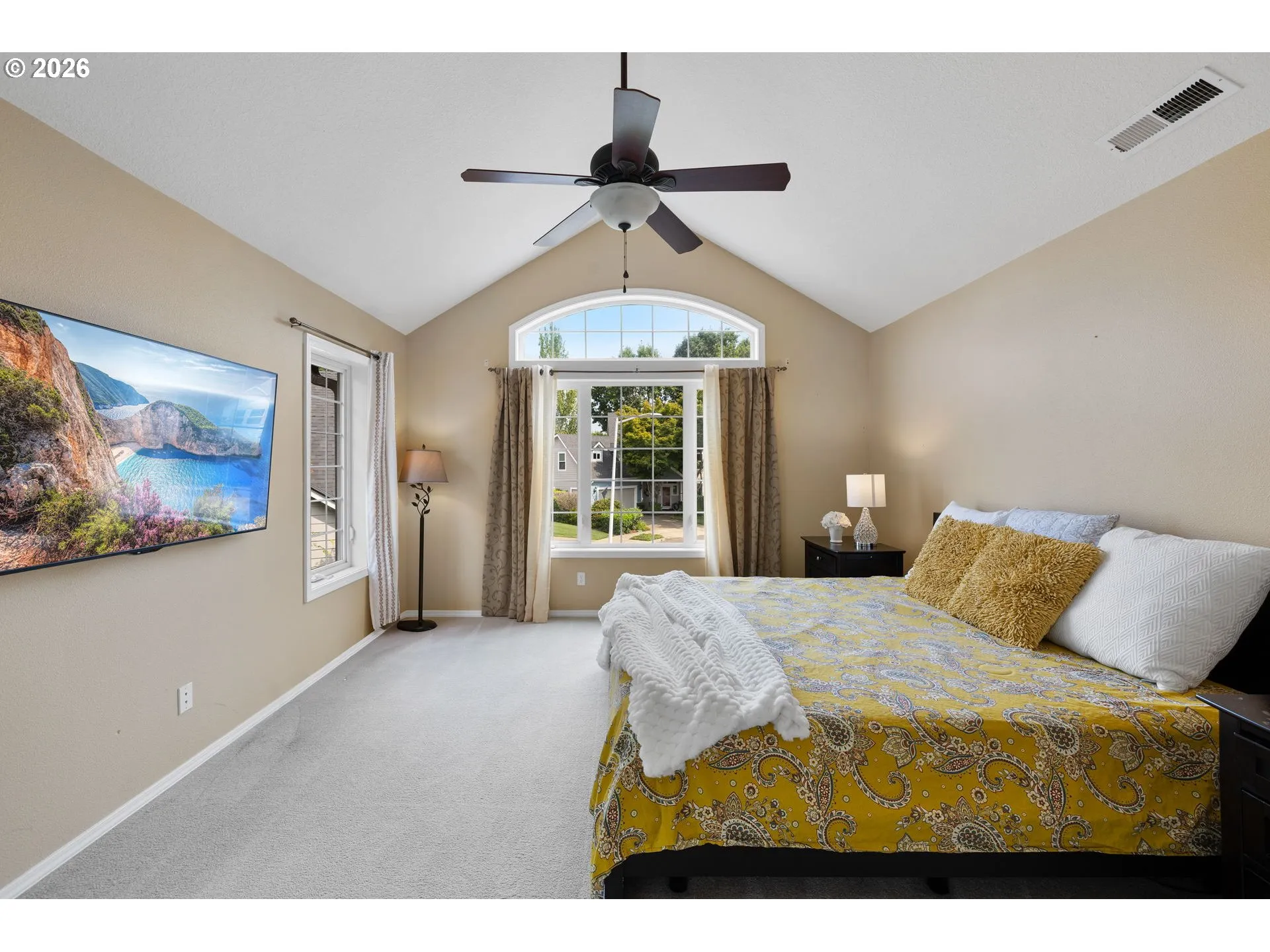 Primary Bedroom-Upper