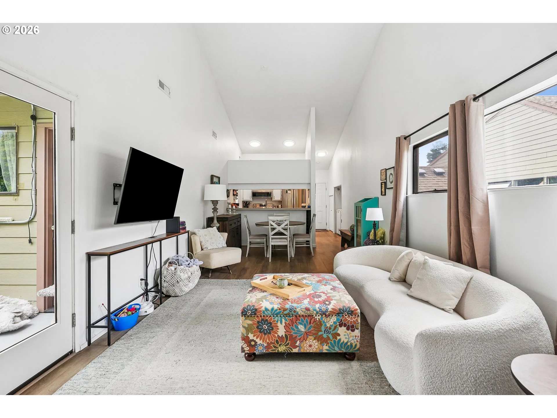 Living Room/Dining Room