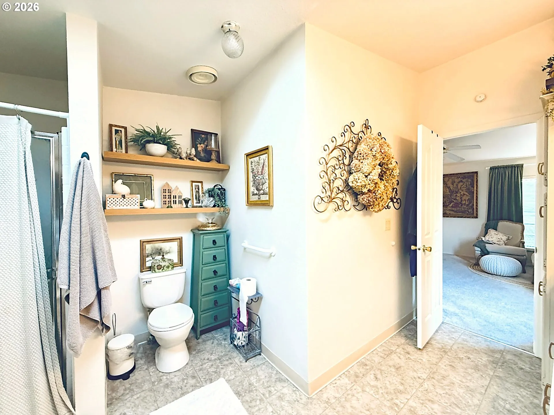Bathroom, Attached-Walk in Shower