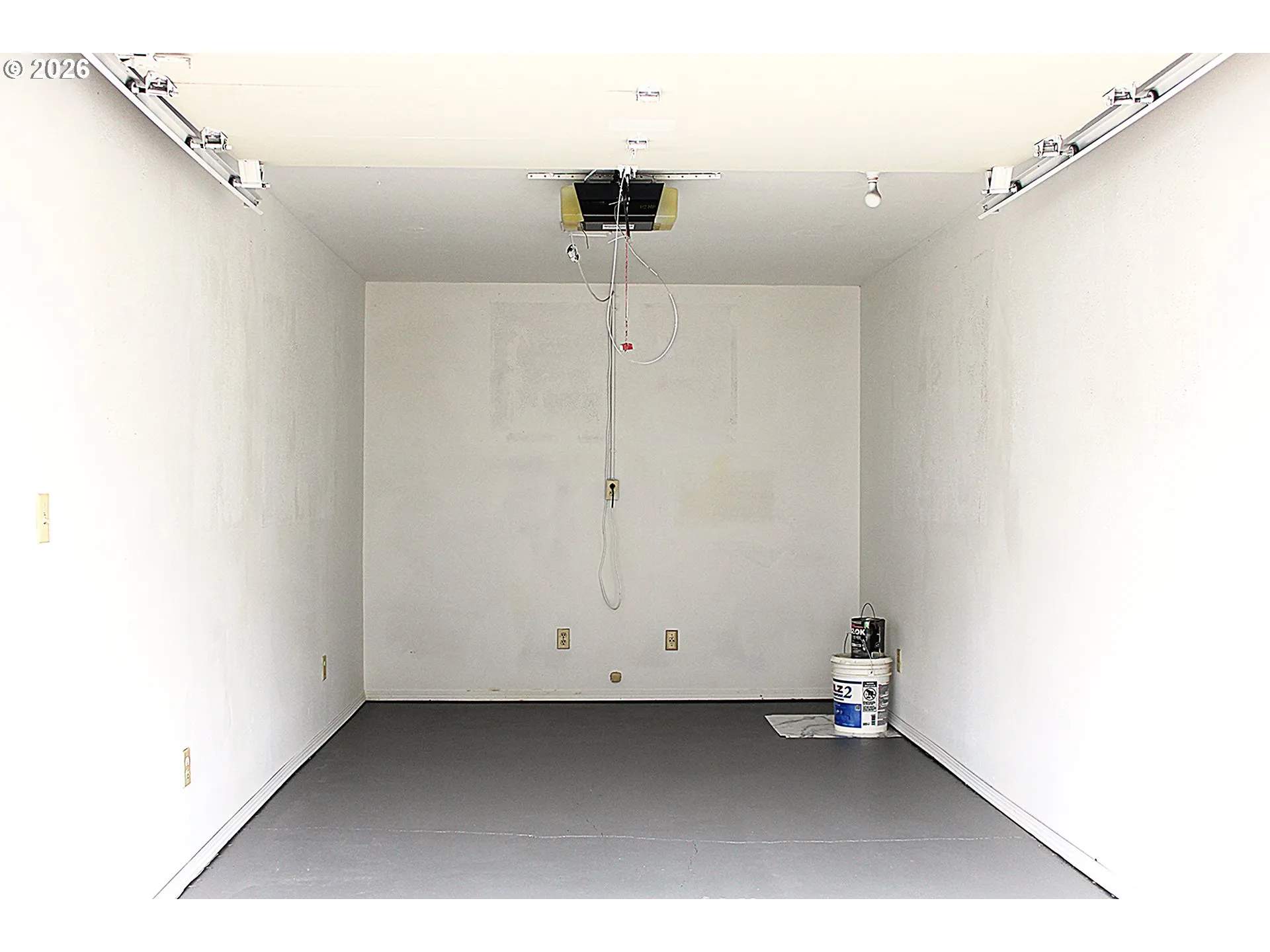 Garage-# 1