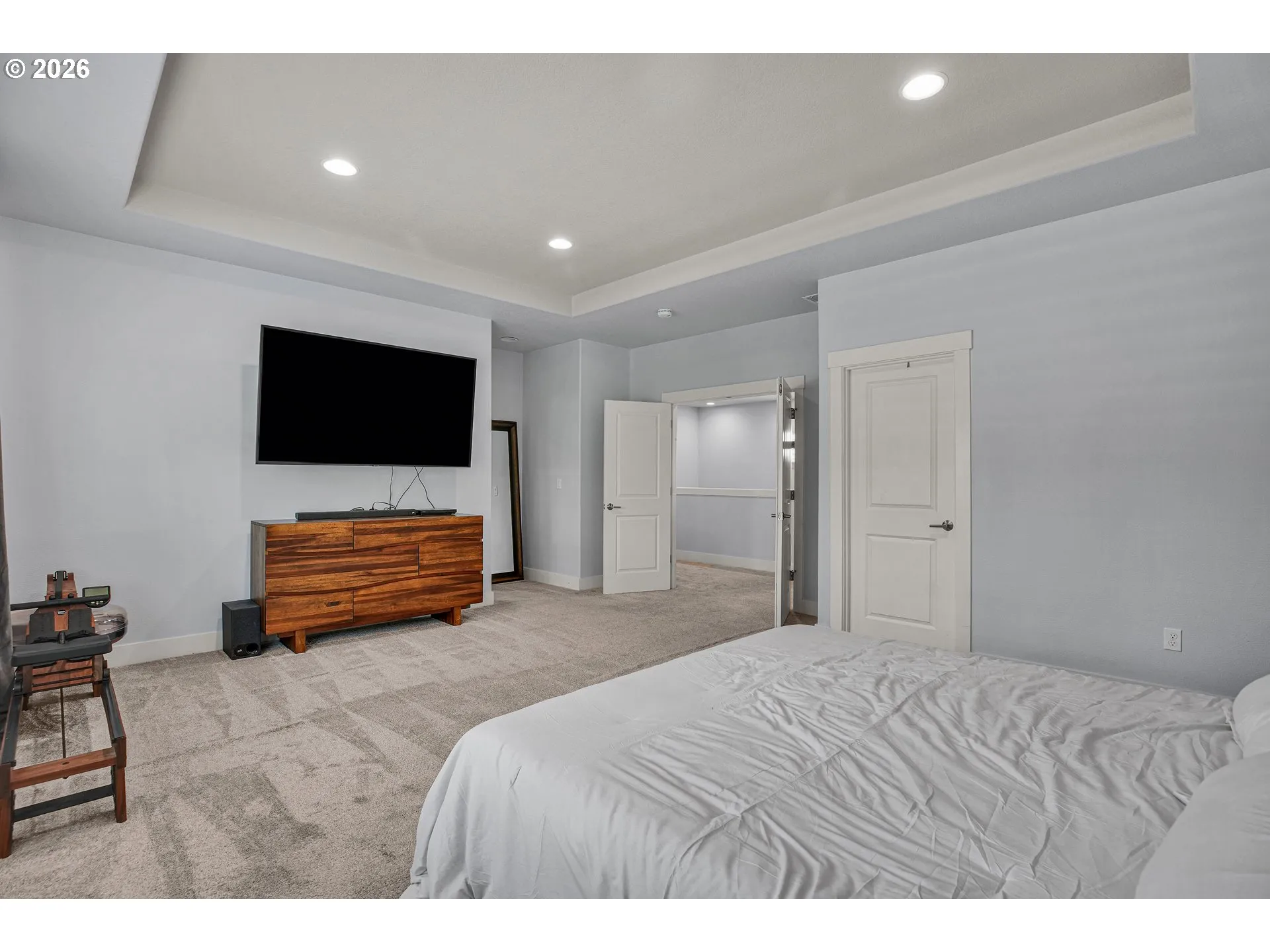 Primary Bedroom-Upper