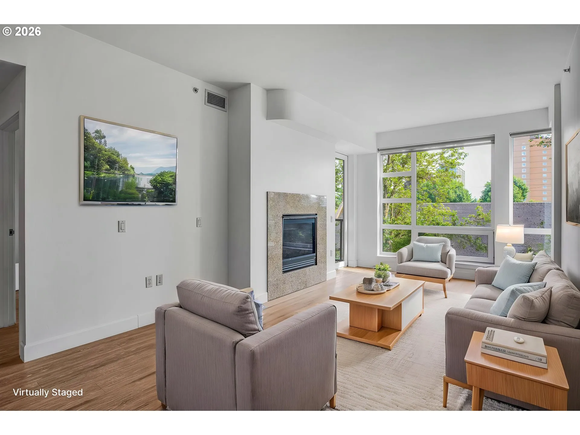 Living Room-Fireplace