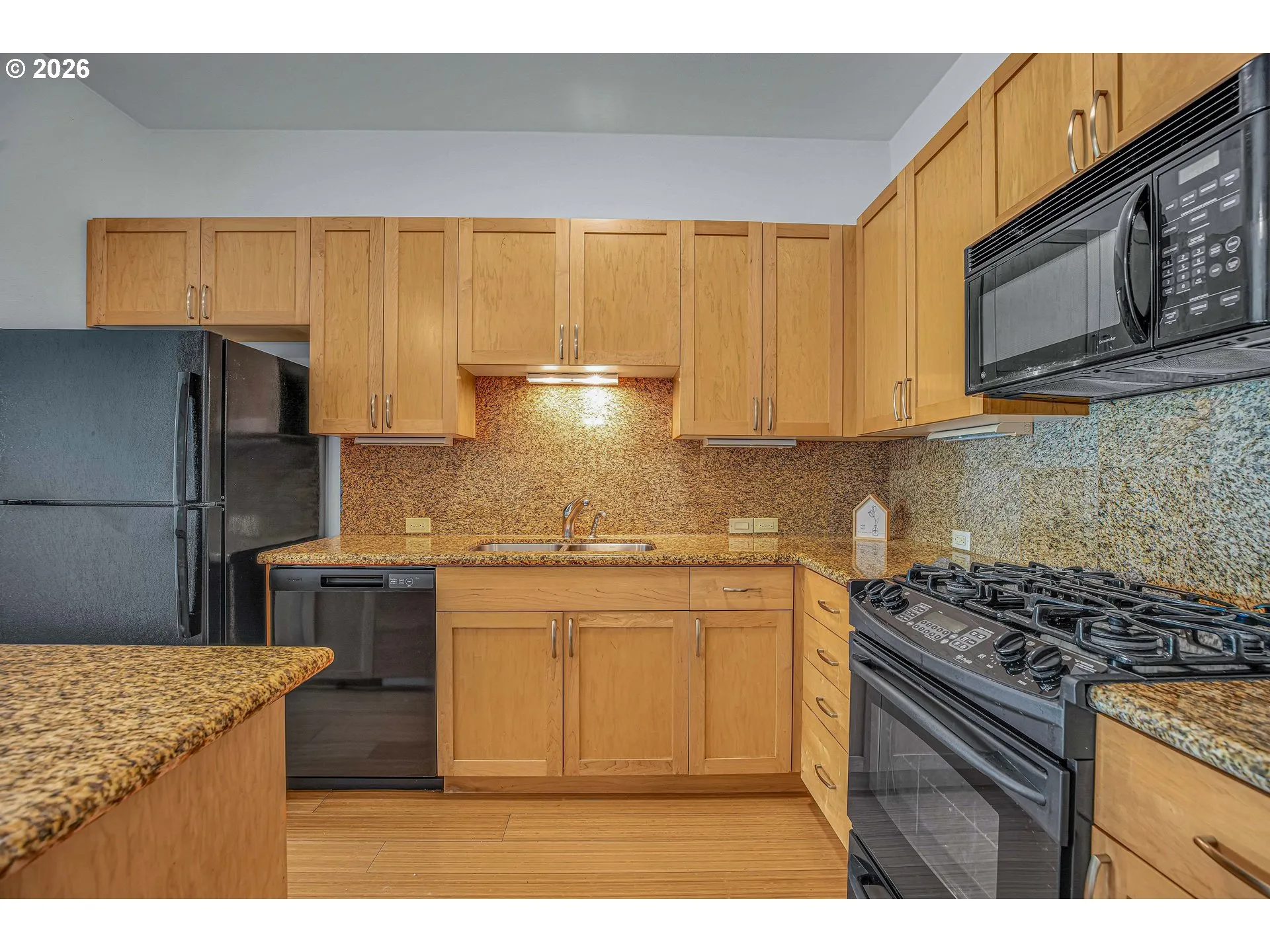Kitchen-Island