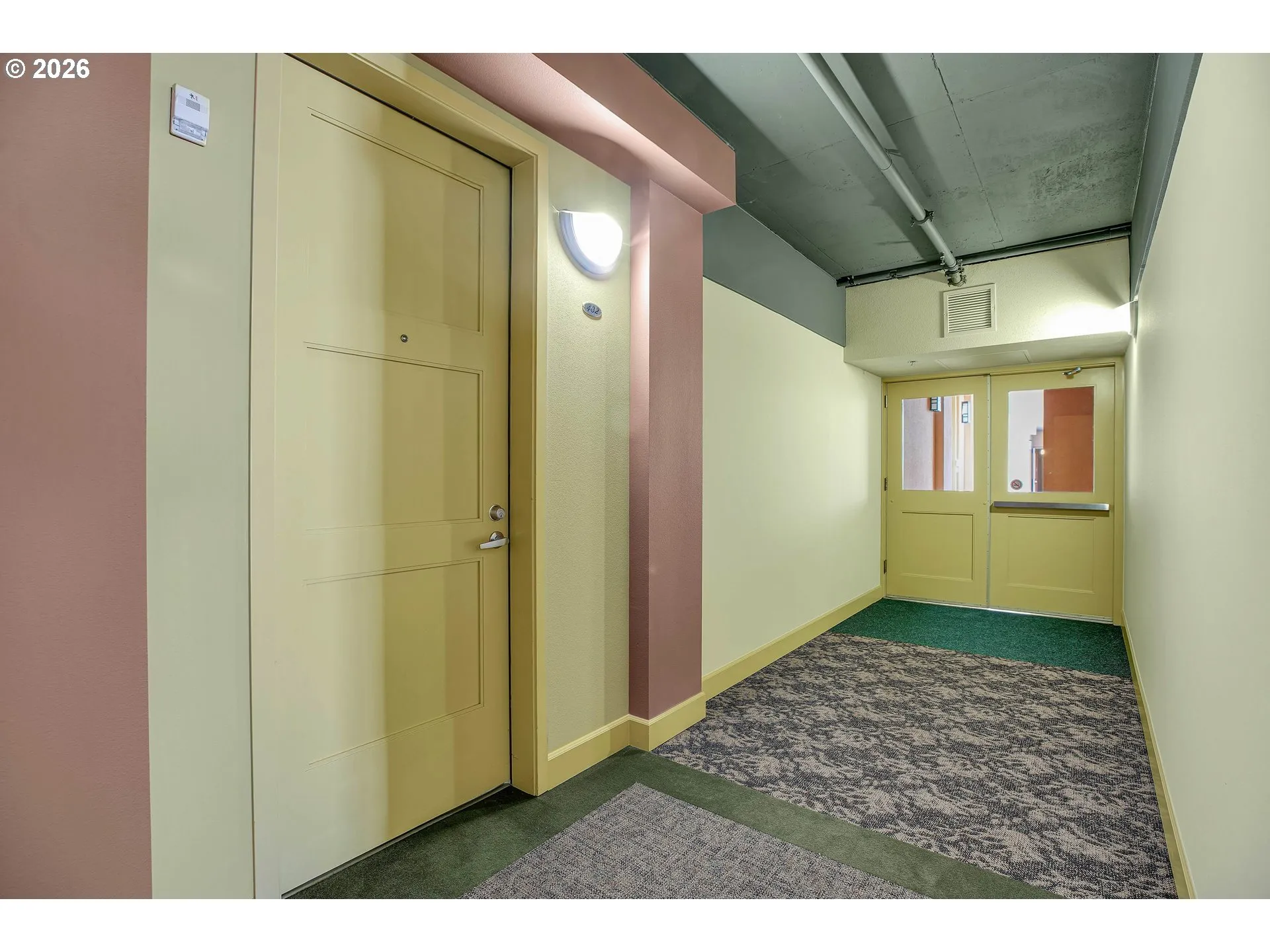 Entrance/Foyer