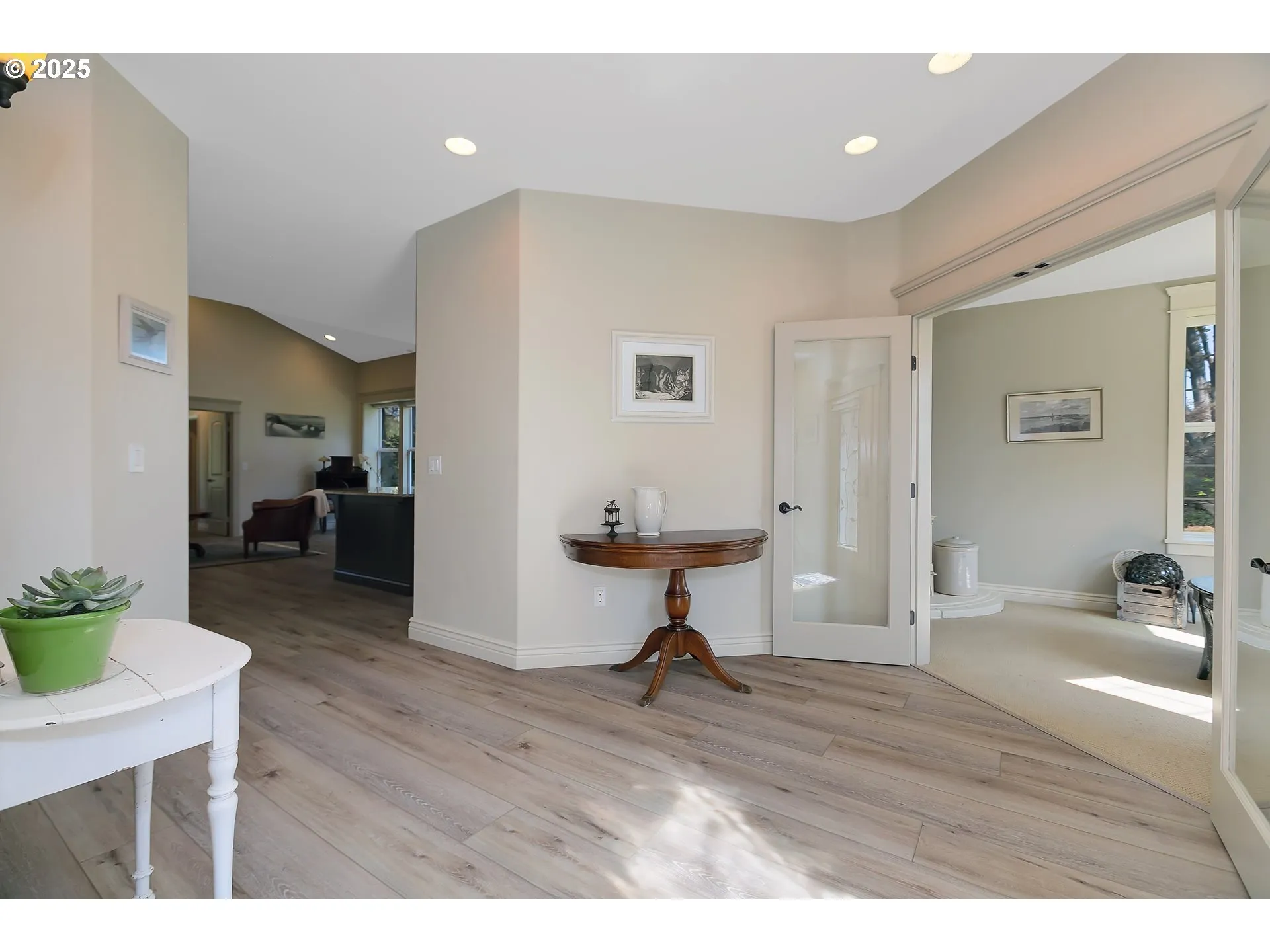 Entrance/Foyer