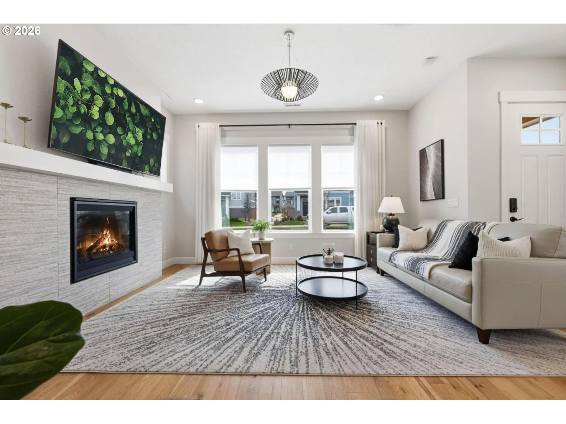 Living Room-Fireplace