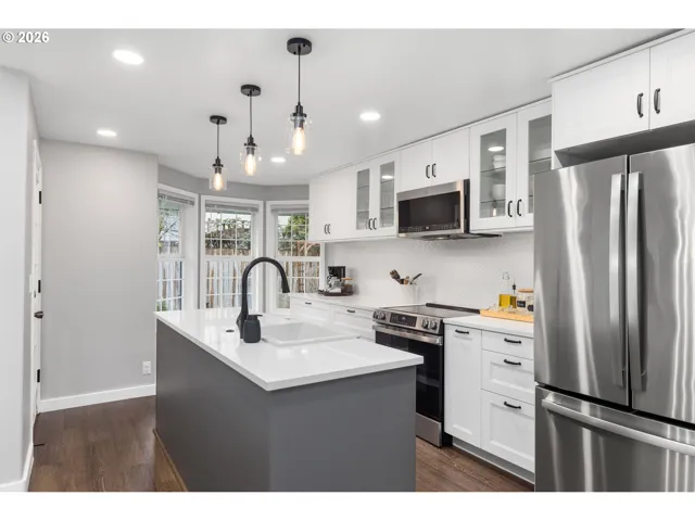 Kitchen-Island
