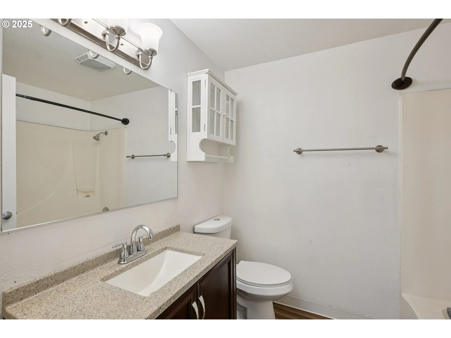 Bathroom-Hall