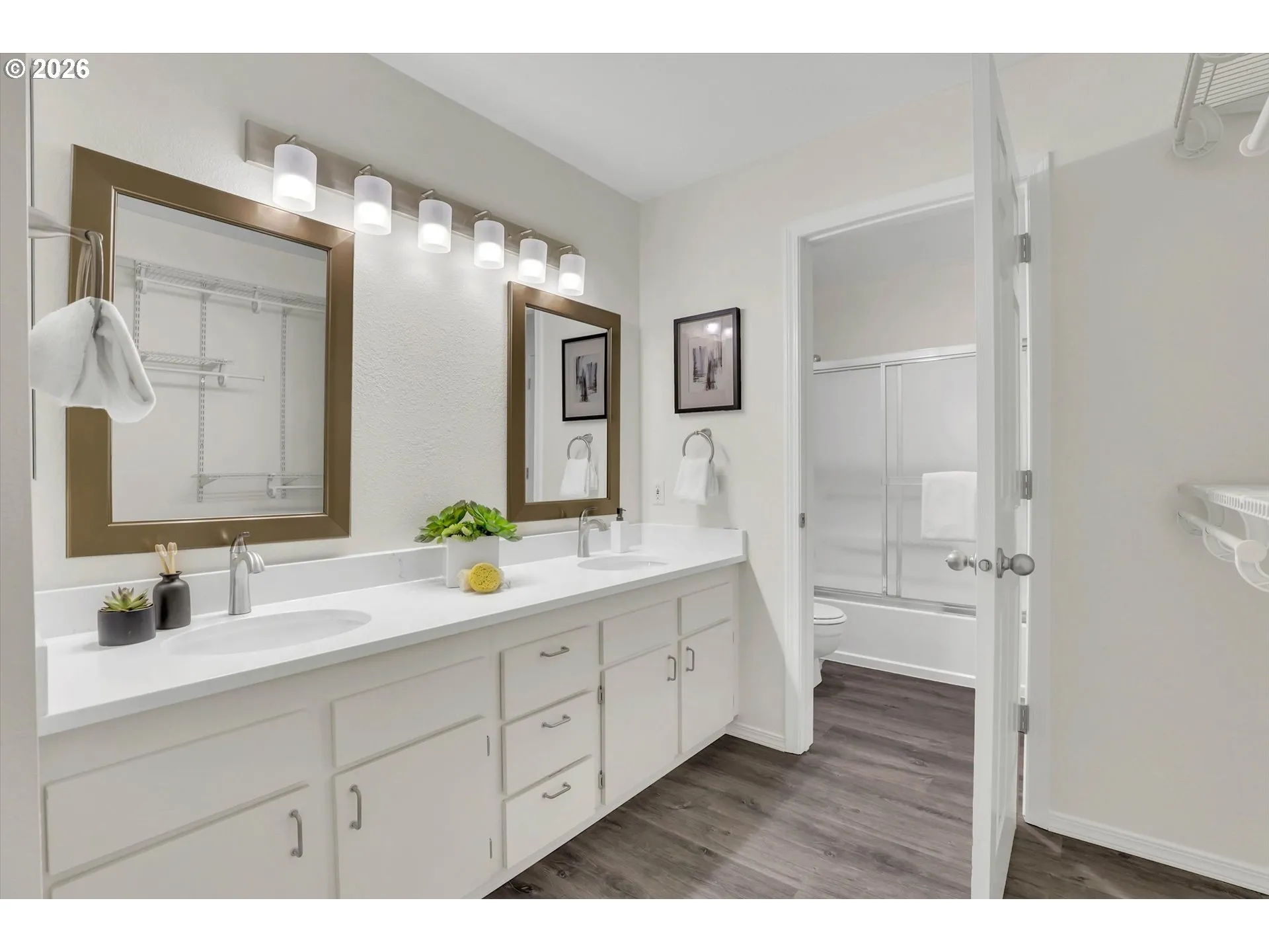 Primary Bedroom-Attached Bathroom