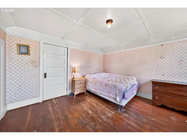 Bedroom-#2 Upper