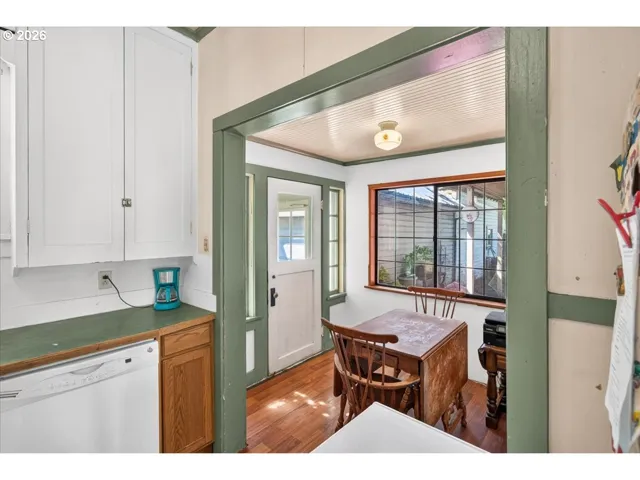 Kitchen/Nook