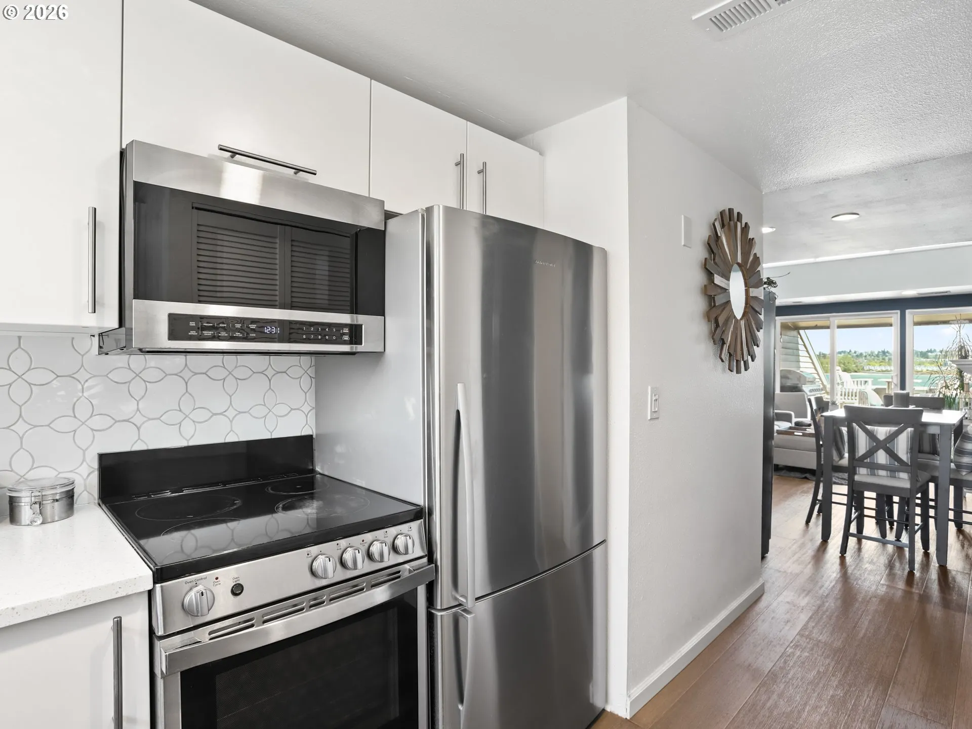 Kitchen-Oven