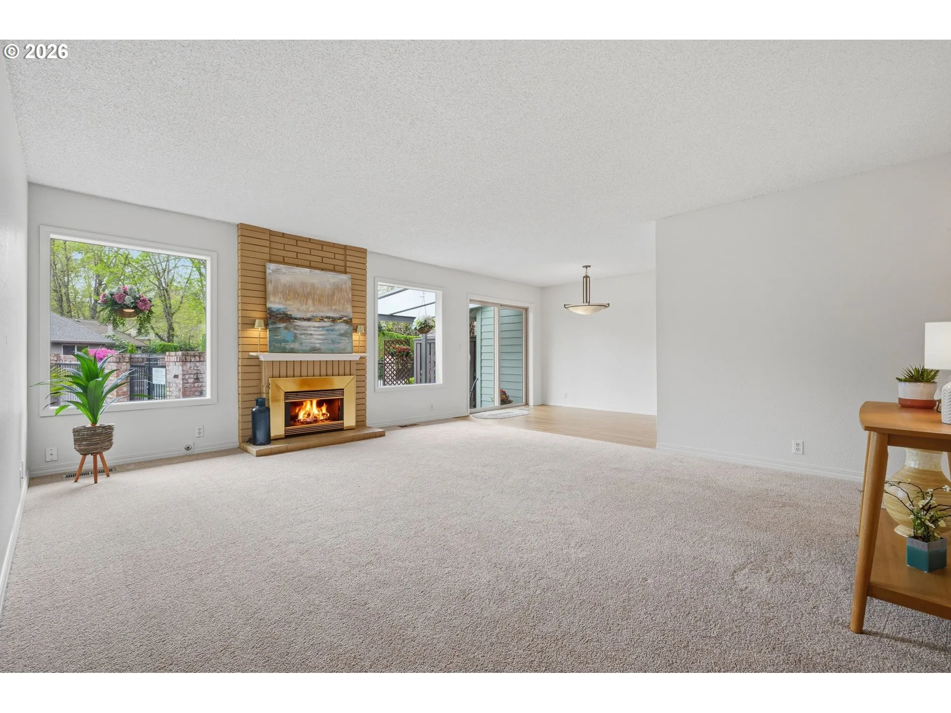 Living Room/Dining Room
