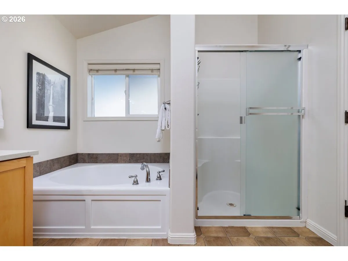 Bathroom-Garden Tub
