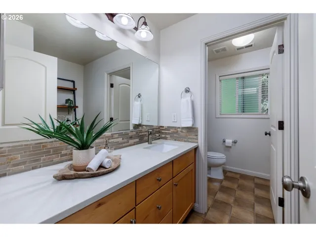 Bathroom-Hall