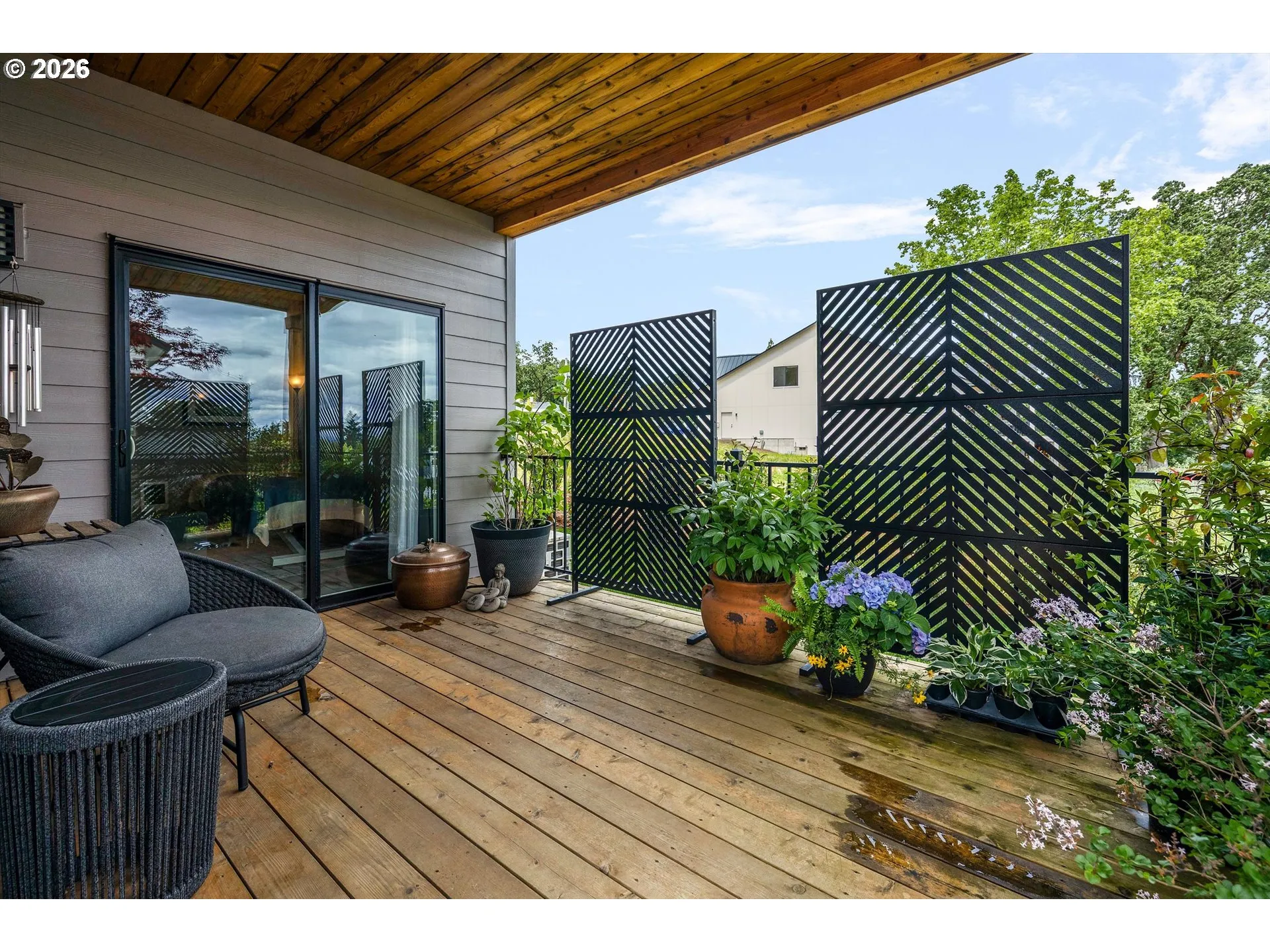 Deck-Lower
