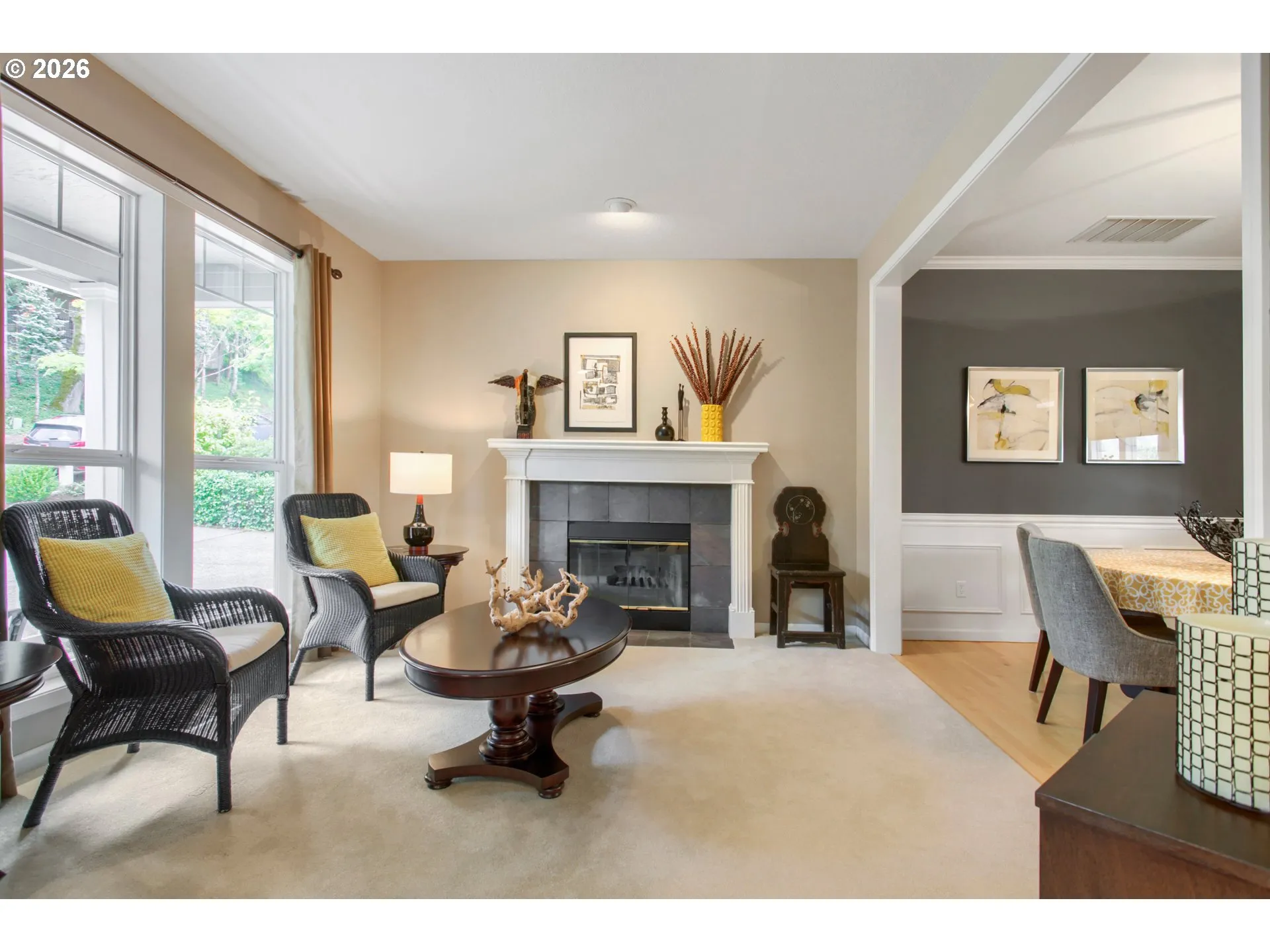 Living Room-Fireplace