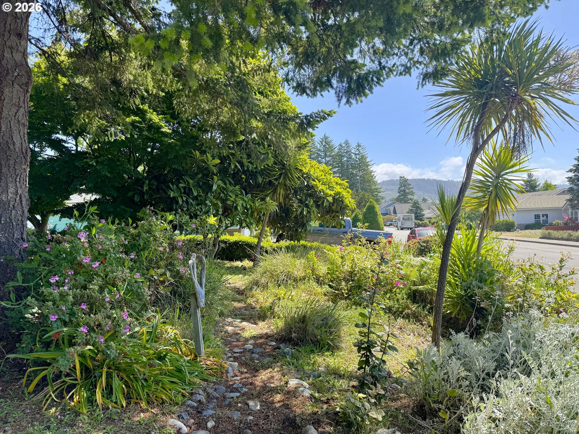 Yard-Front