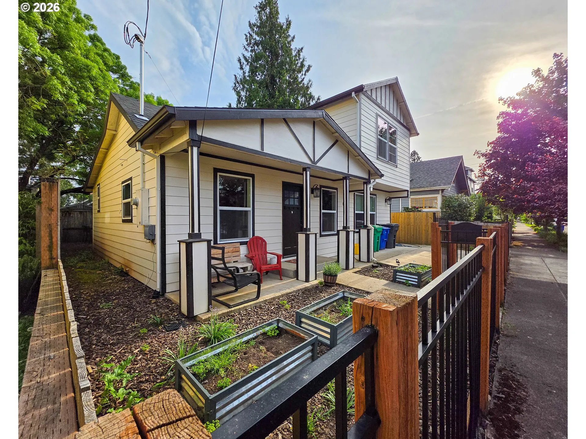 Yard-Fenced