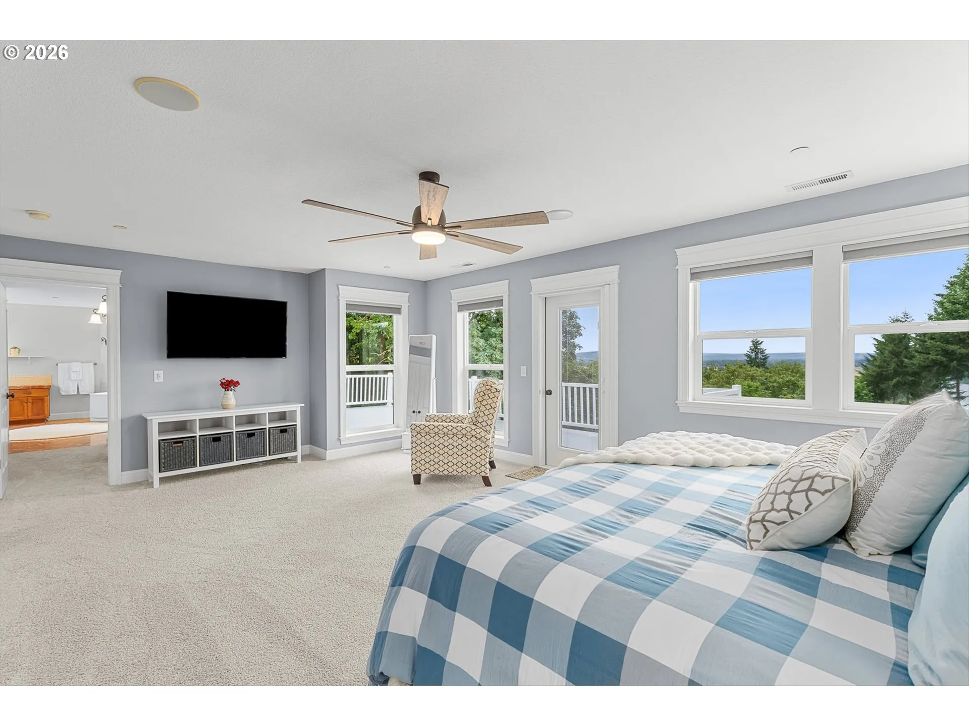 Bedroom, Owner's Suite-Upper