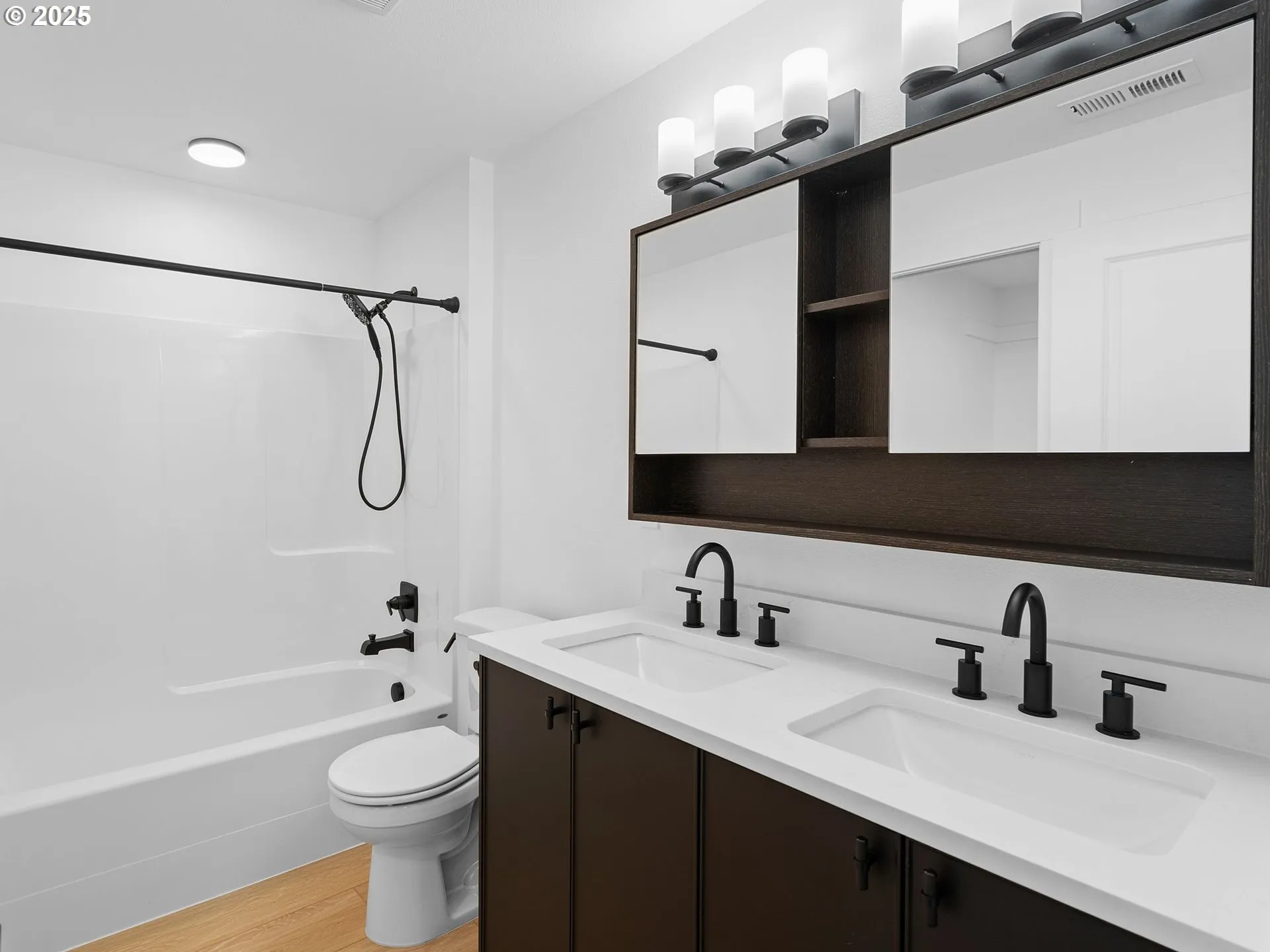 En Suite Bathroom
