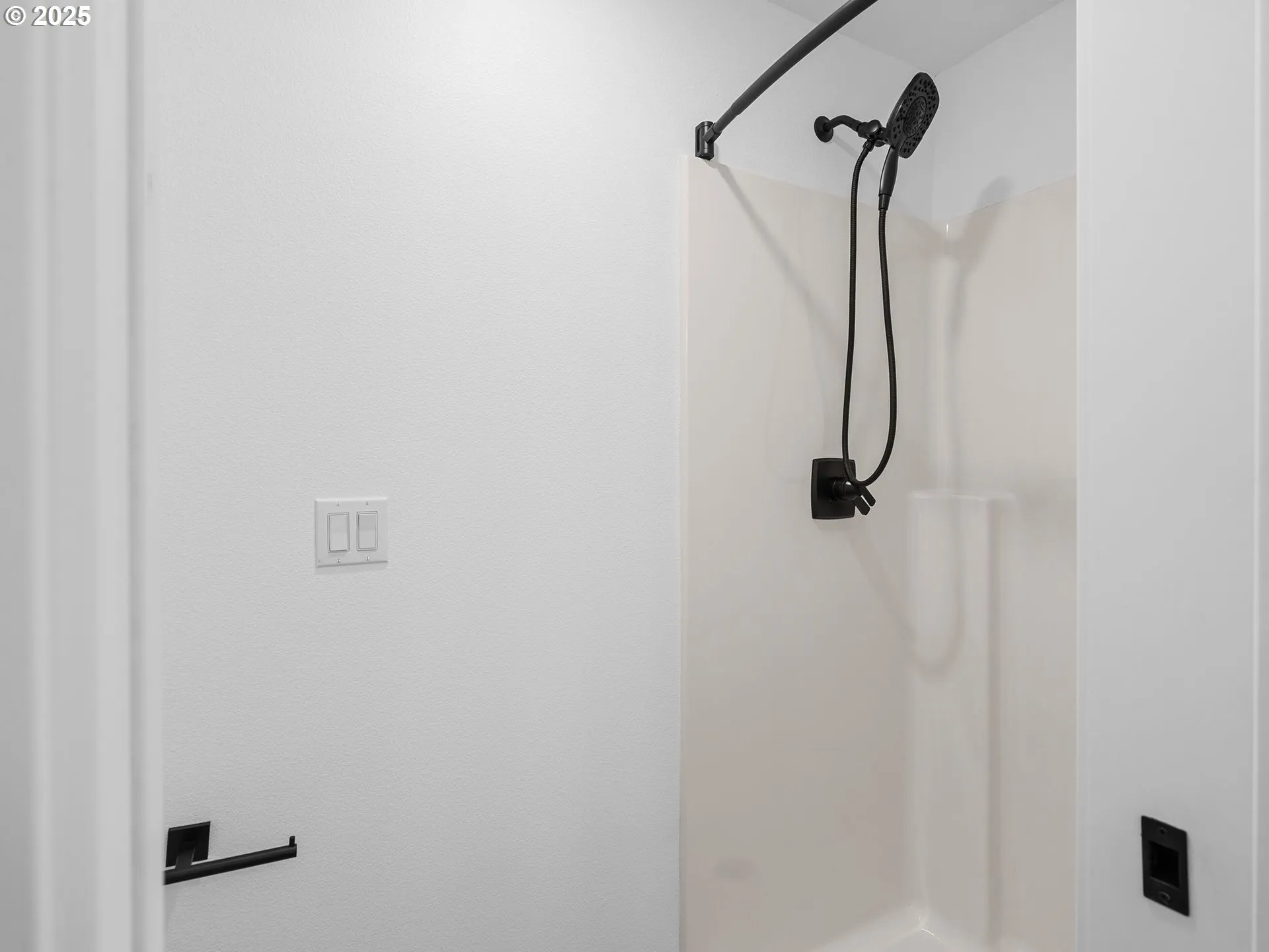 Bathroom-Hall