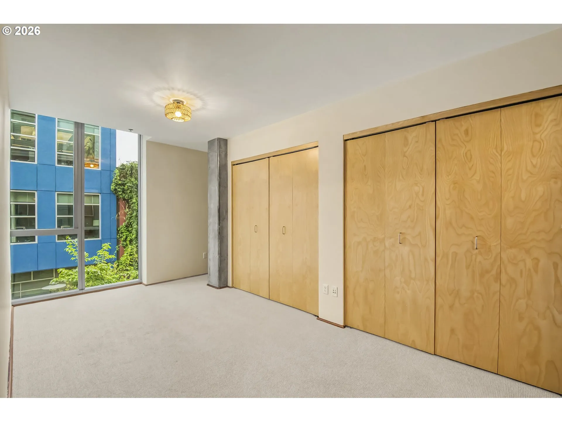 Bedroom, Primary