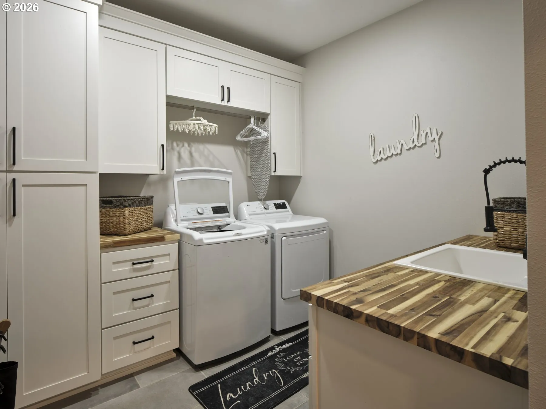 Laundry-Main