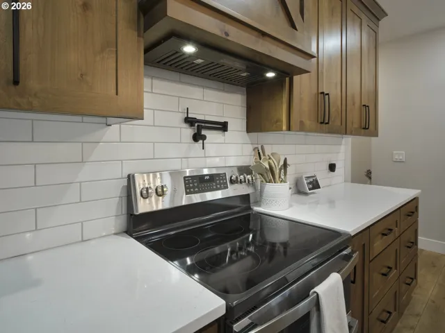 Kitchen-Oven