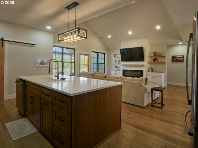 Kitchen-Island