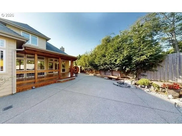 Yard-Back