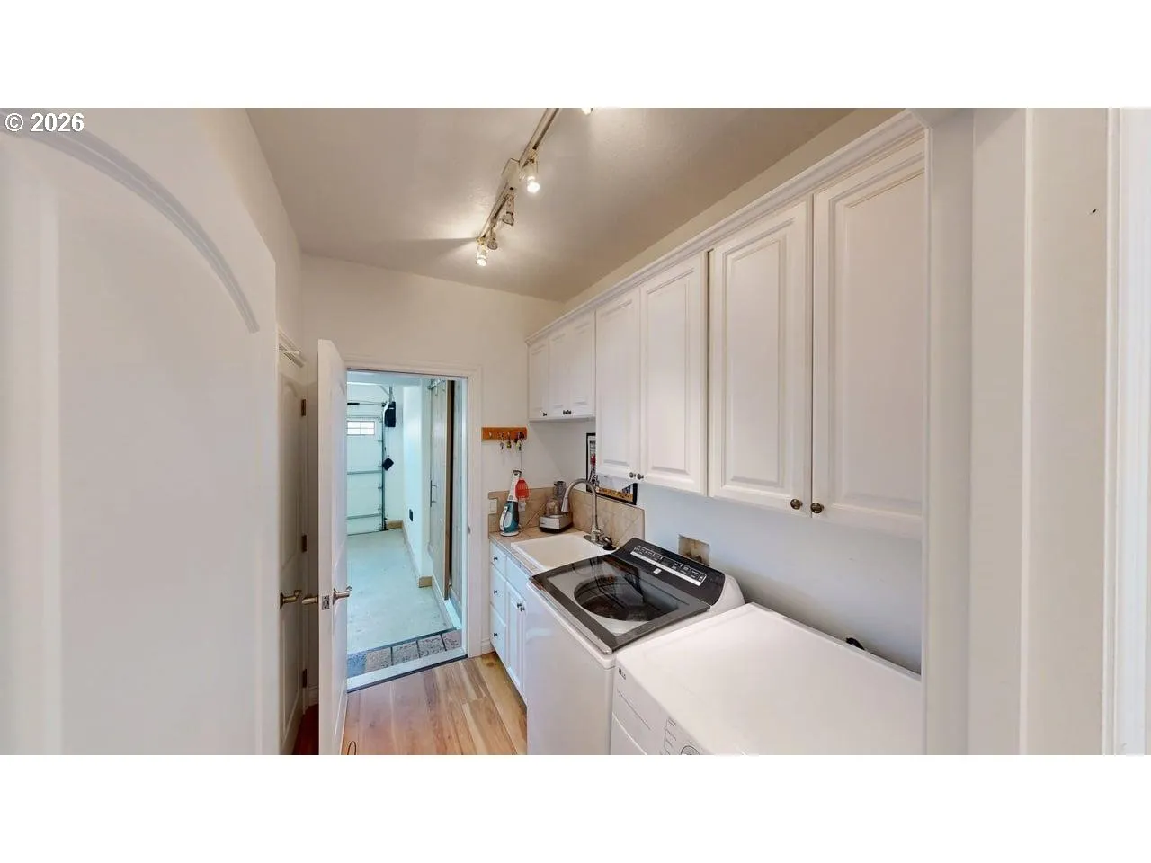 Laundry-Main