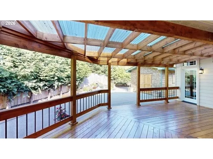 Deck-Main